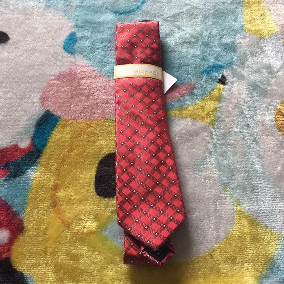 Michael Kors Tie - Picture 2 of 3